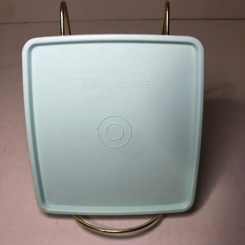 Tupperware #671-32 Sandwich Keeper Lid *Lid Only*